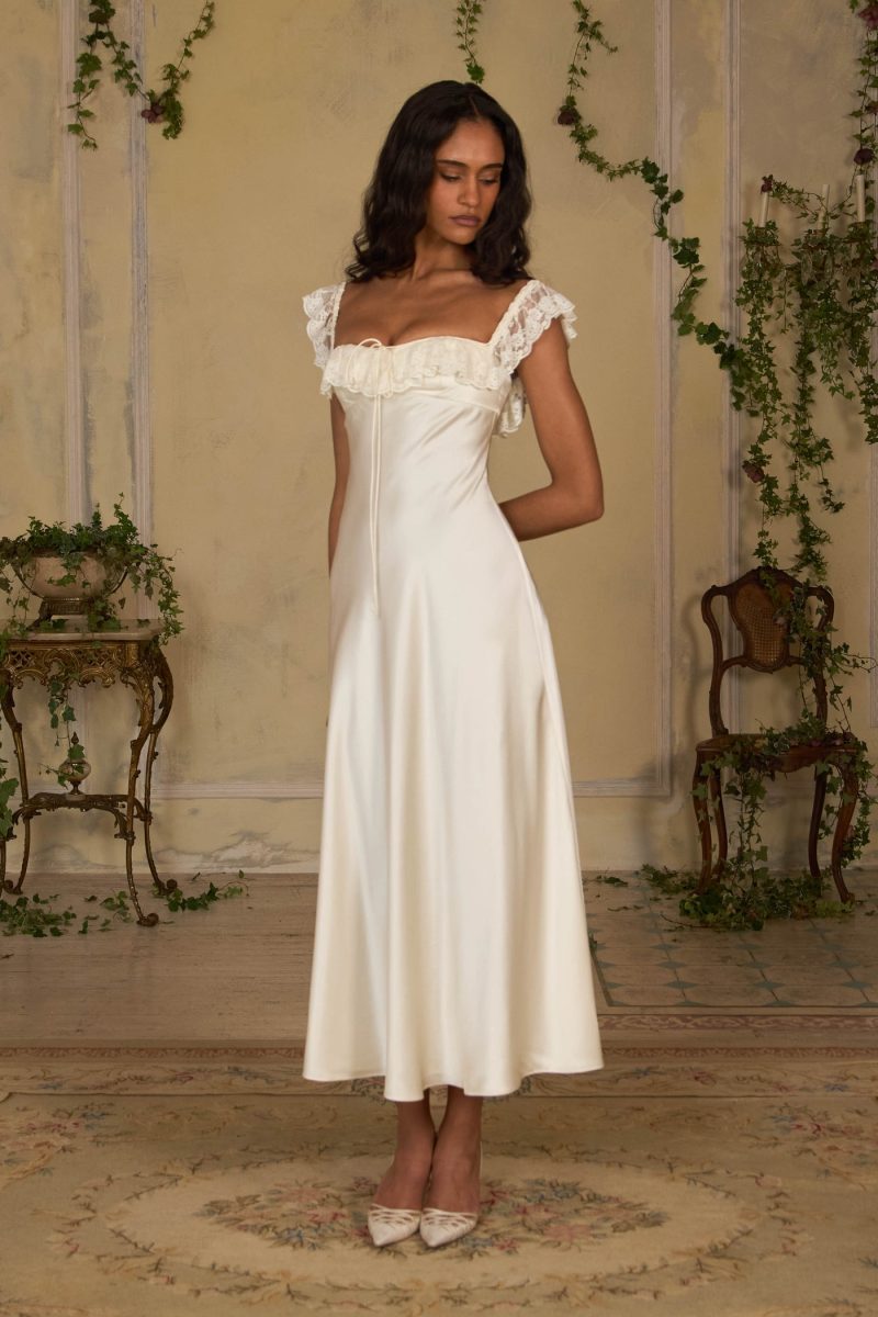 Sonata Lady Length Dress in Crème